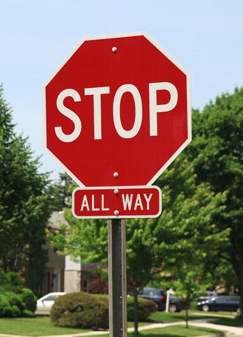 4 way stop sign in neighborhood